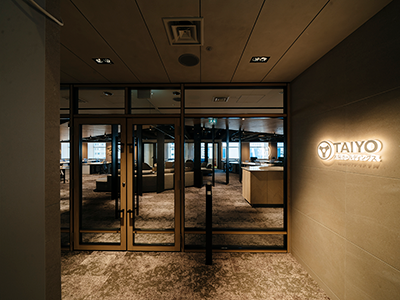 池袋本社 オフィス