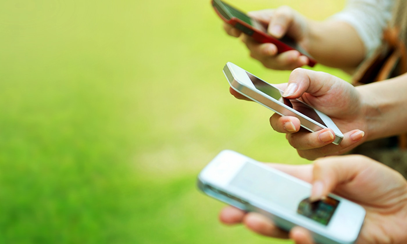 私たちの最新技術が、<br>世界で愛用されているスマートフォンへ。